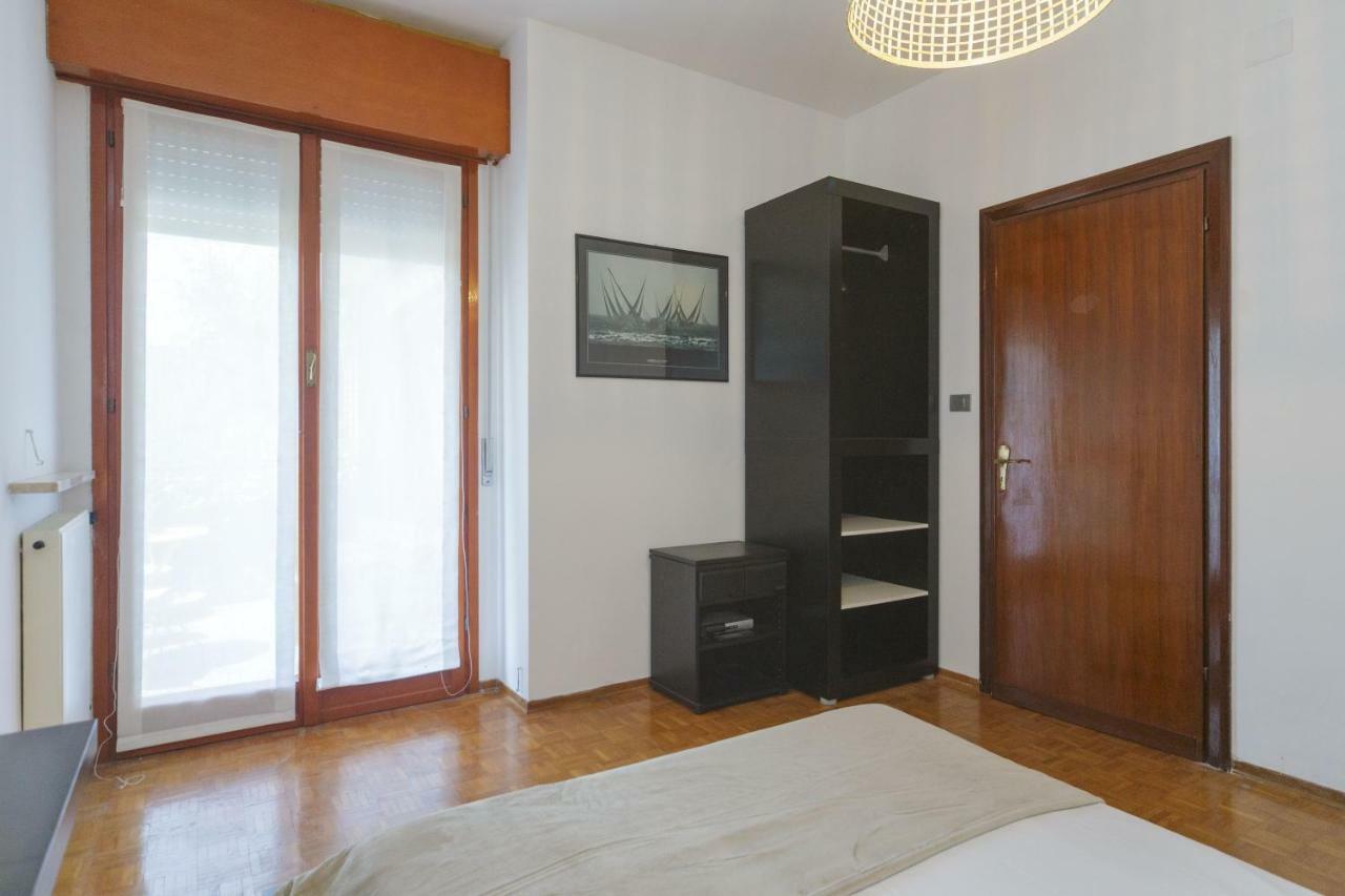 Апартаменти Casa Anna Sea View, Pool, Parking & Wifi Рапалло Екстер'єр фото
